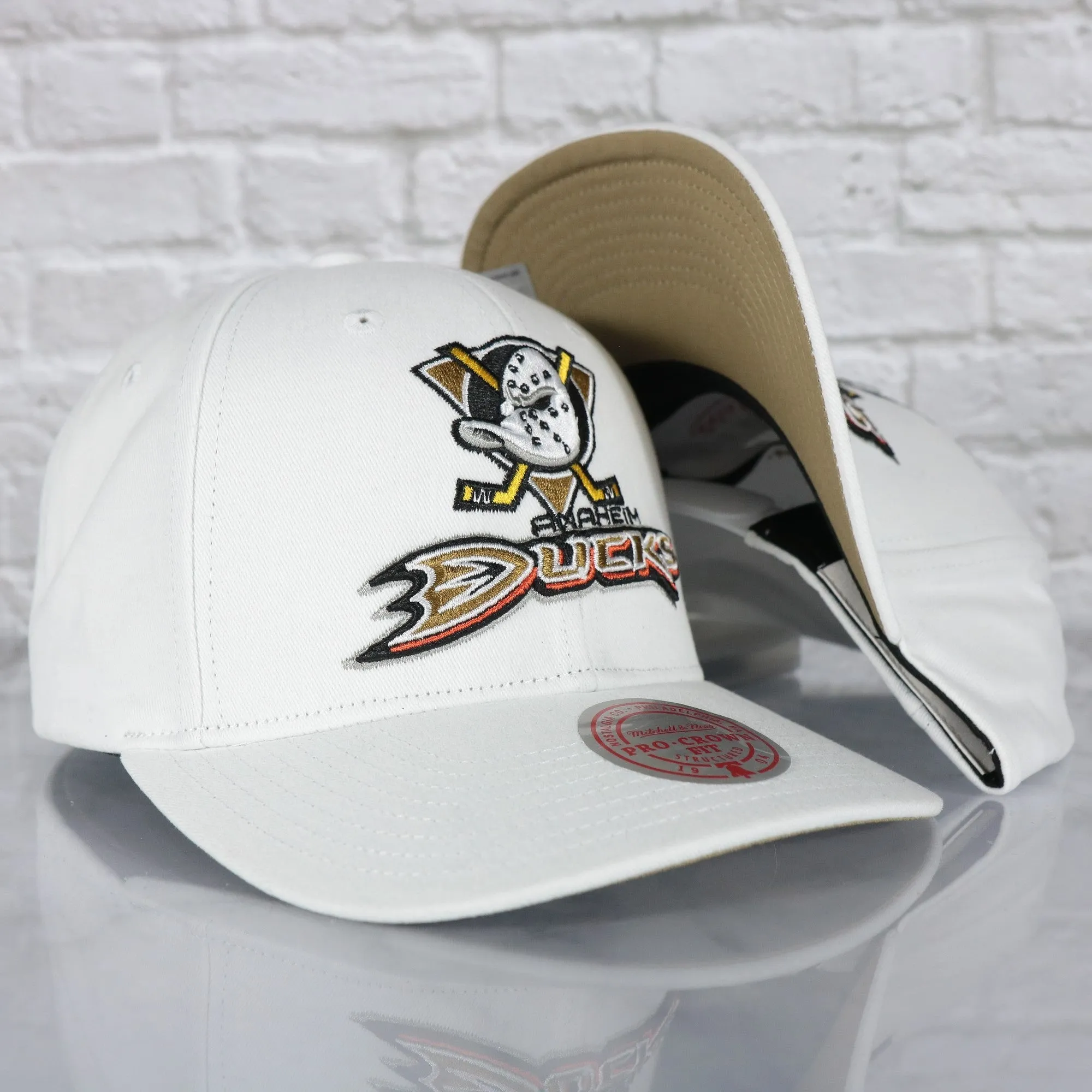 Anaheim Ducks NHL All in Pro Sand Bottom | White Snapback Hat