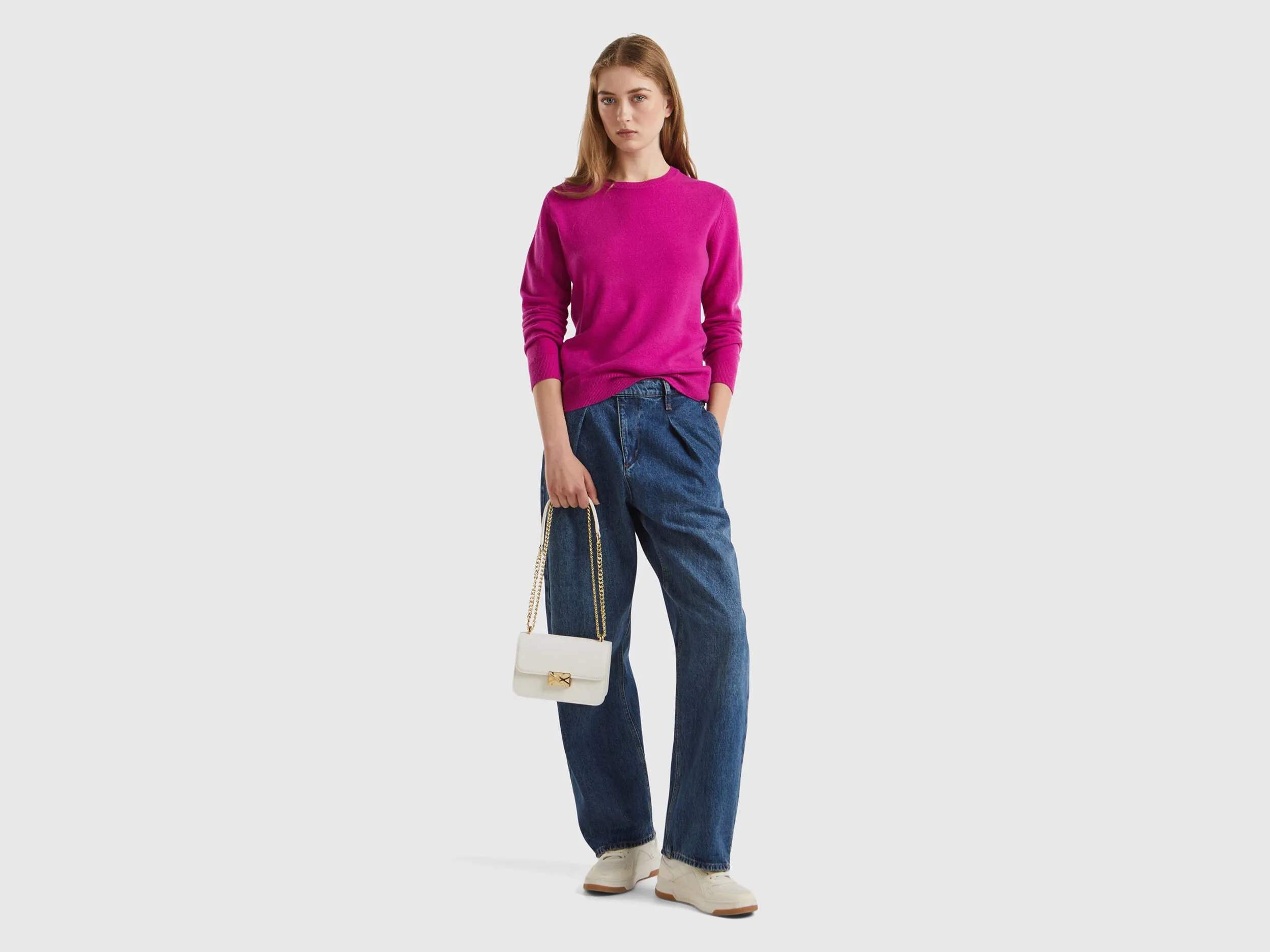 Fuchsia cyclamen crew neck sweater in pure Merino wool - Cyclamen | Benetton