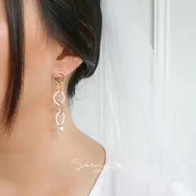 Greta Pearl Hoop Earrings