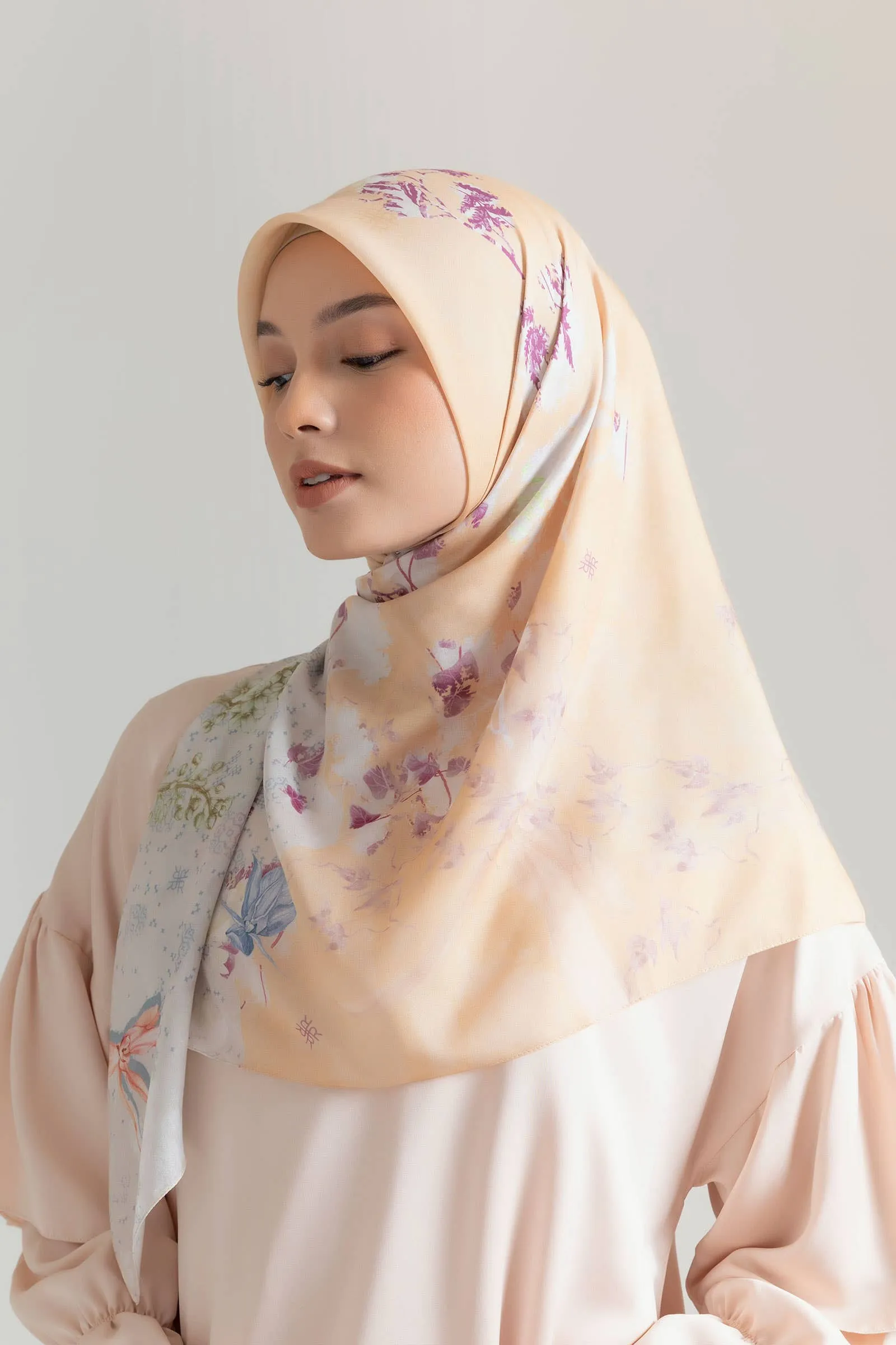 Honey Peach Sarila Scarf