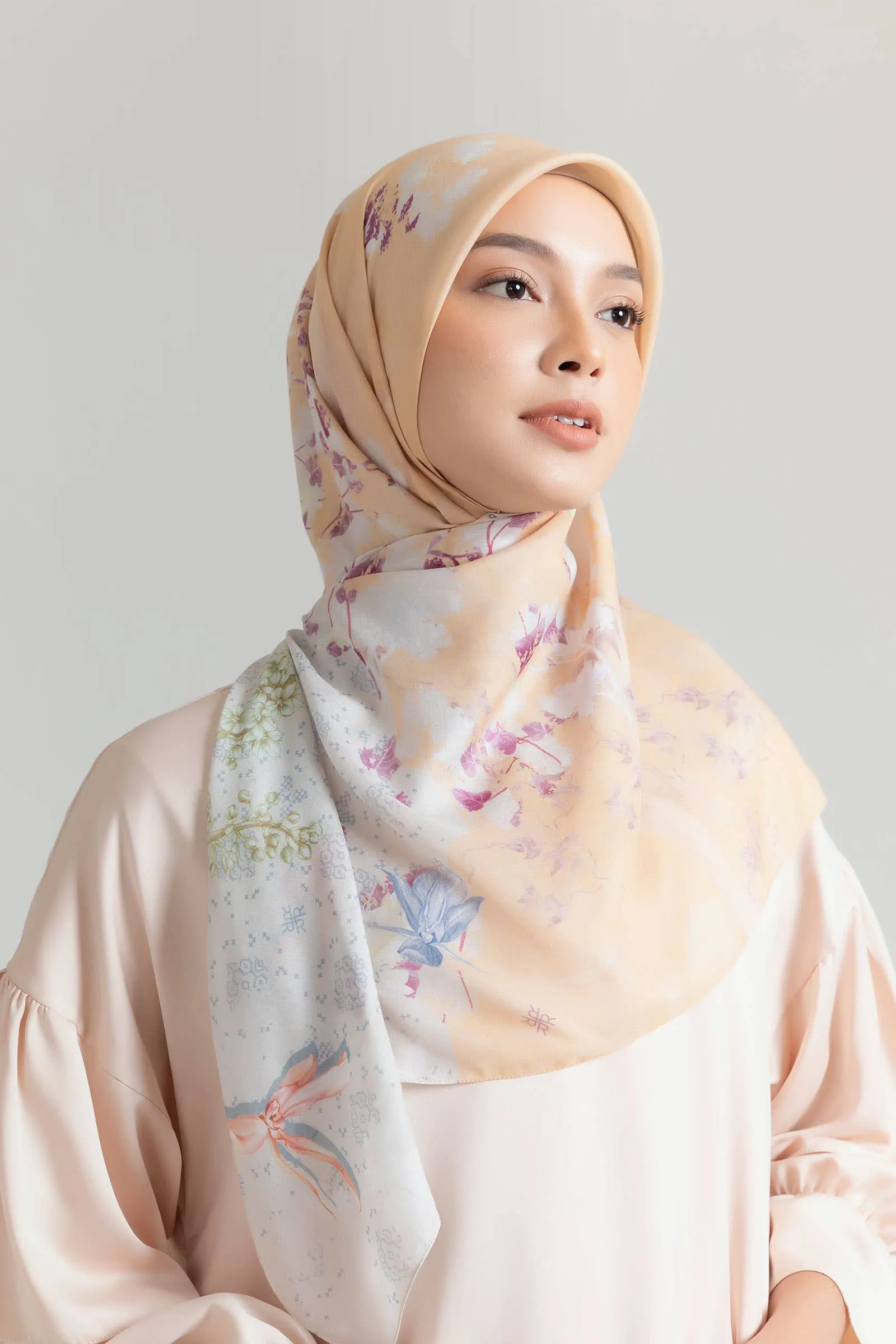 Honey Peach Sarila Scarf