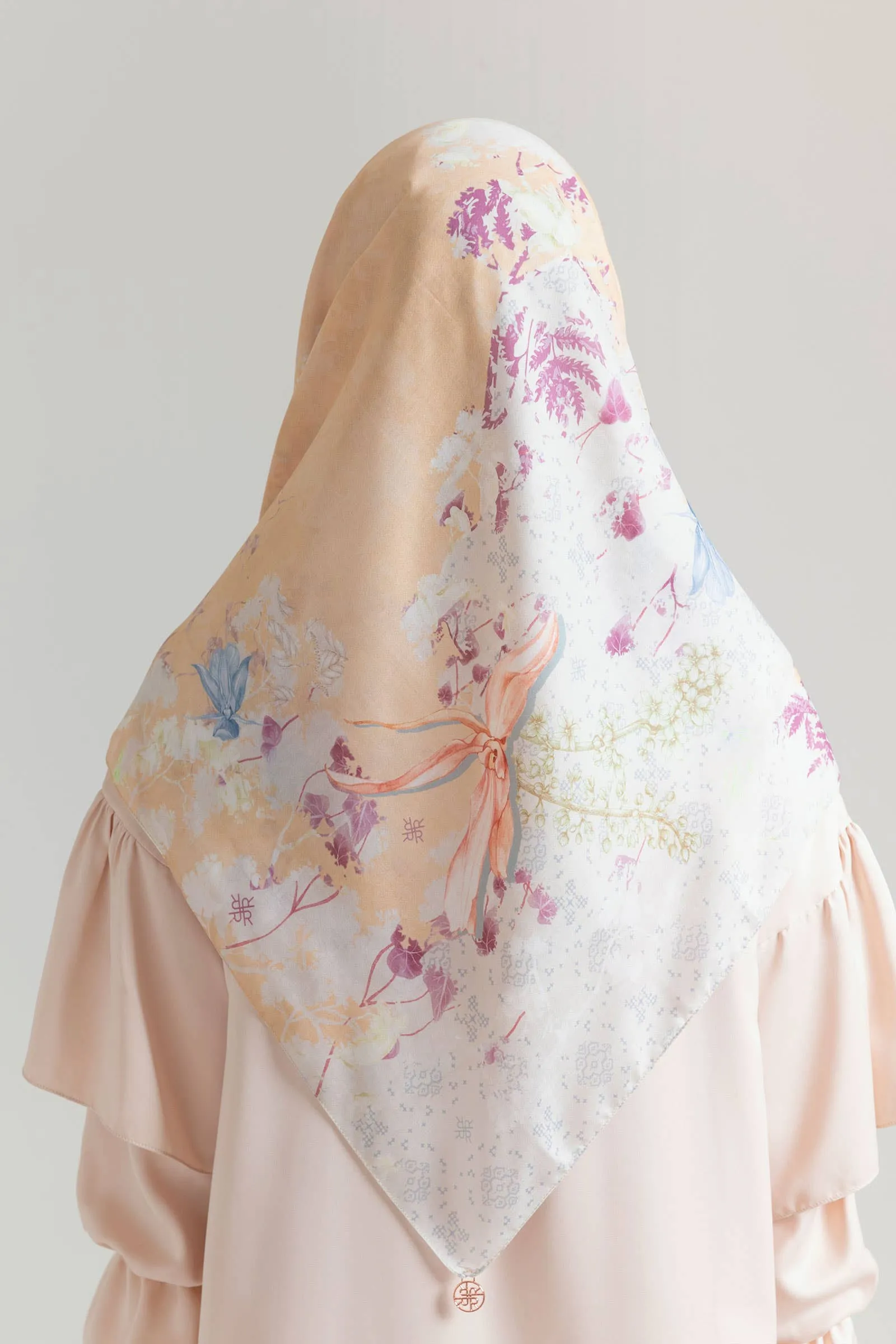 Honey Peach Sarila Scarf