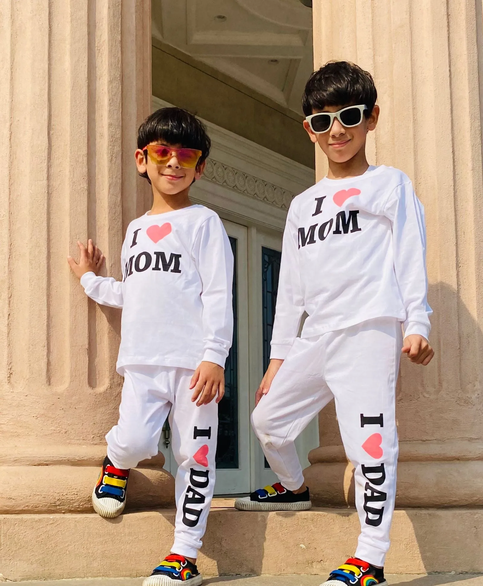 I Love Mom Full Sleeves T-Shirt & Pants Set