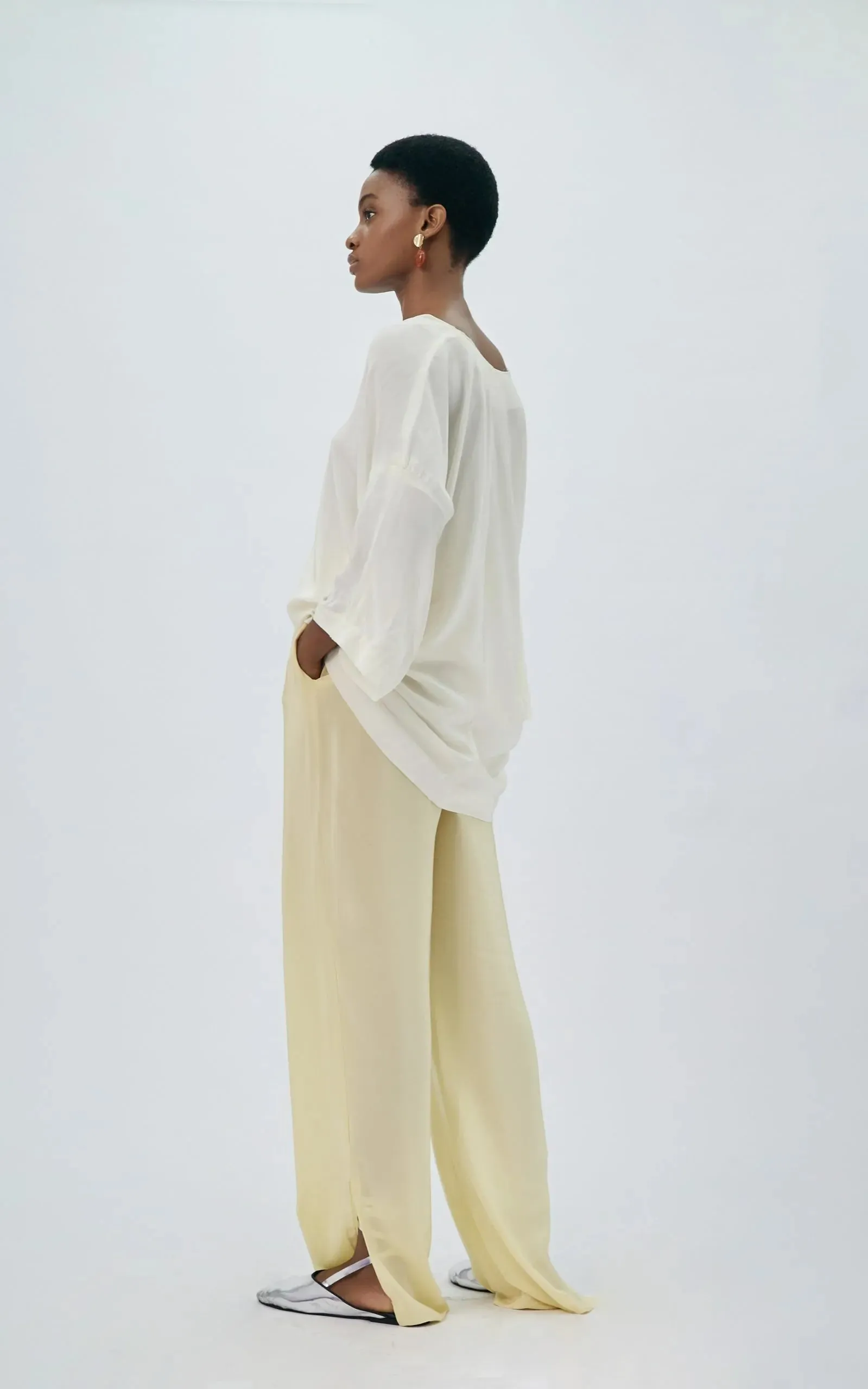 Kole Crepe Off-White Oversize Blouse