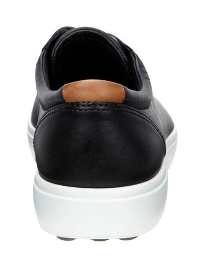 Soft 7 Sneaker In Black